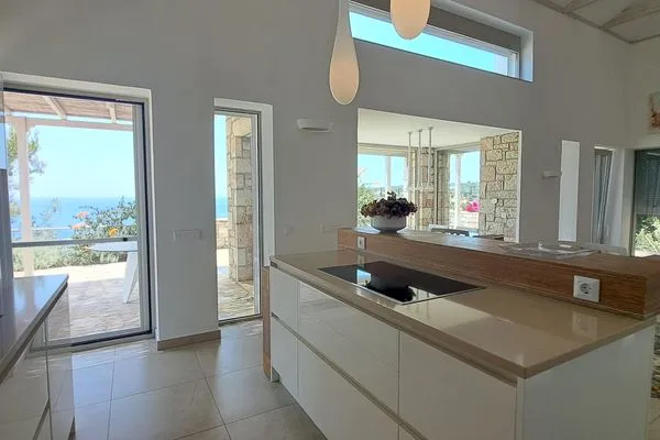 Kitchen  Villa Ammoudi