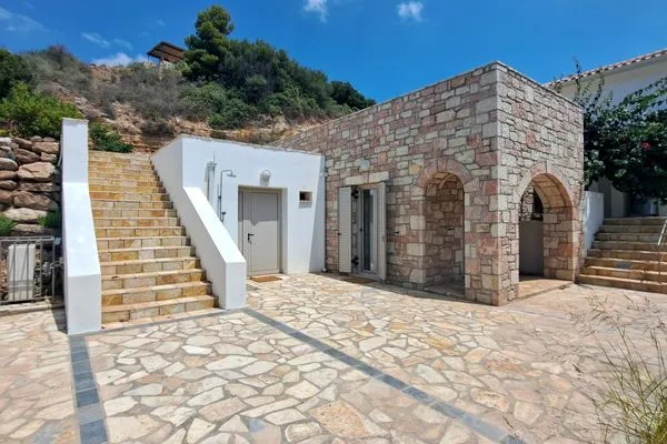 Main view  Villa Ammoudi