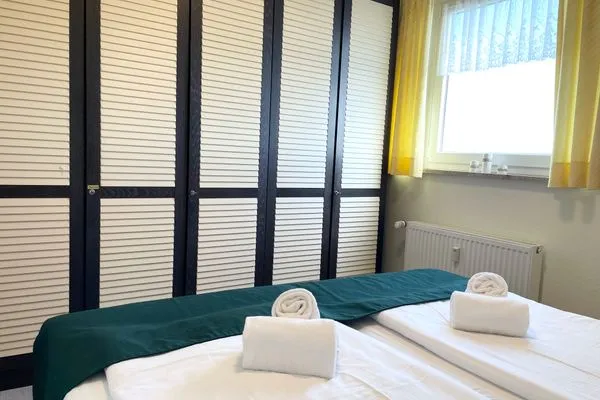 Strandhochhaus Sahlenburg FeWo J12 Sahlenburg - Schlafzimmer