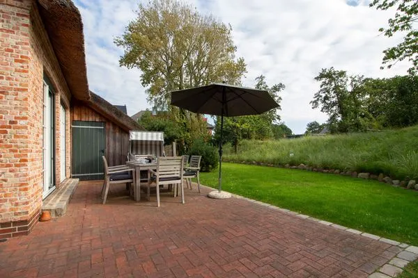 Dorf Domizil Reetdachhaus Strohhütte SPO Dorf - 