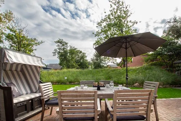 Dorf Domizil Reetdachhaus Strohhütte SPO Dorf - 