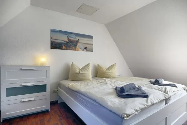 Schlafzimmer mit Doppelbett  Kuttels Koje