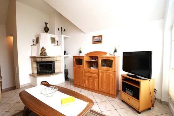 AM LEUCHTFEUER Haus Seeblick, App. 04 Ostseebad Wustrow - Wohnzimmer