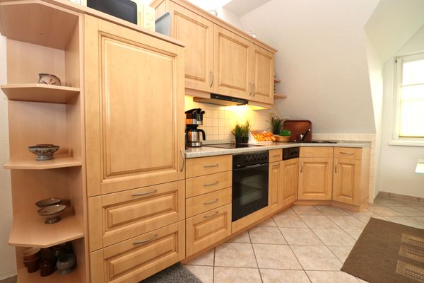 AM LEUCHTFEUER Haus Seeblick, App. 04 Ostseebad Wustrow - Küche / Küchenzeile