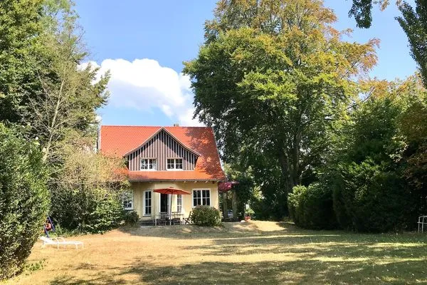  Ferienhaus am See Wasserburg - Gebäudeansicht