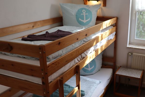  Ferienwohnung Krabbenkutter Werdum - Bett