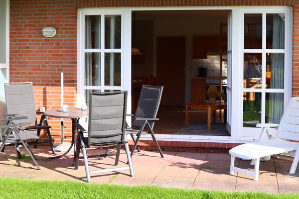  Ferienwohnung Krabbenkutter Werdum - Gartenblick
