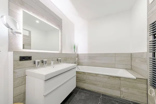 Ferienwohnung Strandlilie Ostseebad Wustrow Badezimmer mit Wanne  Strandlilie