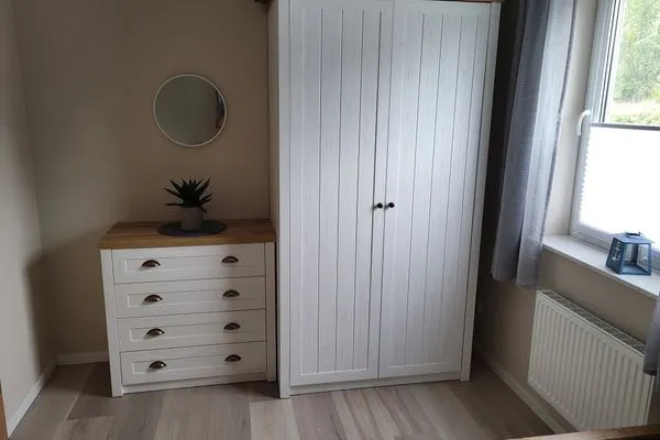 Kleiderschrank Hoppenberg 5 - Wohnung Schröder