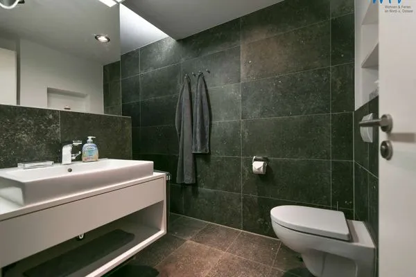 Badezimmer Haus Oldenburg Ferienwohnung 7