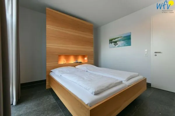 Schlafzimmer 2 Haus Oldenburg Ferienwohnung 7