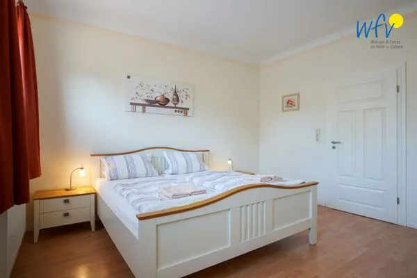Schlafzimmer Ferienhaus Tuffel Ferienwohnung 1