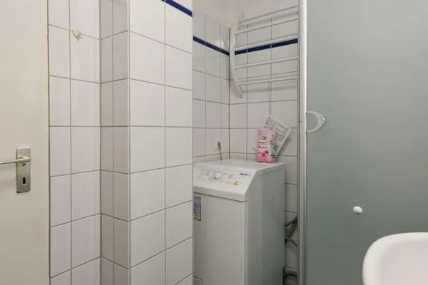 Badezimmer Haus Düsseldorf Ferienwohnung Bülk
