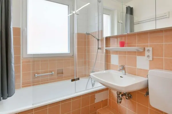 Badezimmer Haus Düsseldorf Ferienwohnung Wilma
