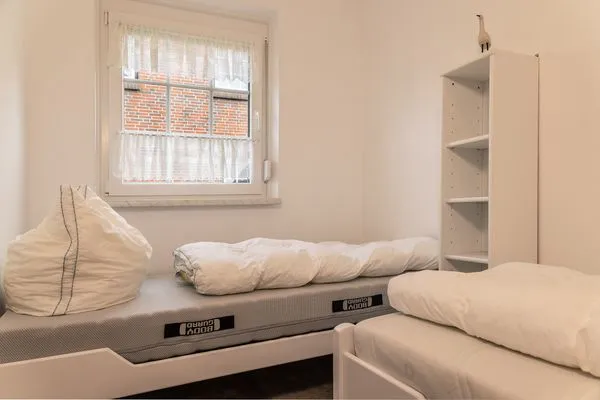   50038 "Gleich am Deich"