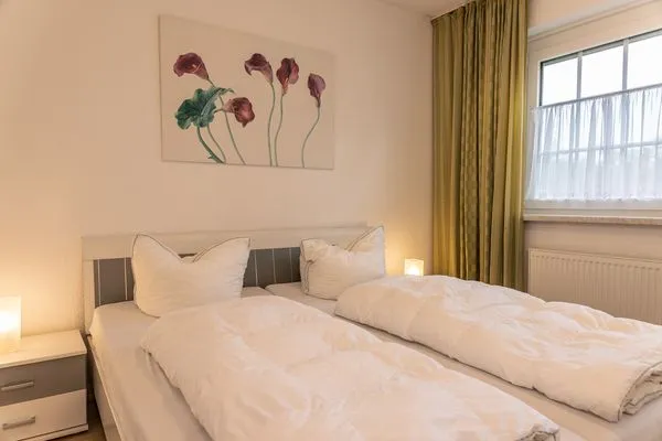   50038 "Gleich am Deich"