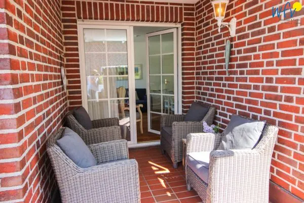 Terrasse Luv und Lee Ferienwohnung Juister Stuv