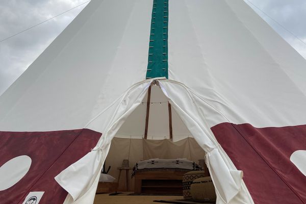  Tipi Zelt Wappo Belauer See - Fassade / Eingang