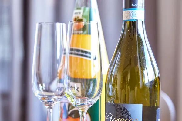 Decorative detail  Berghupferl