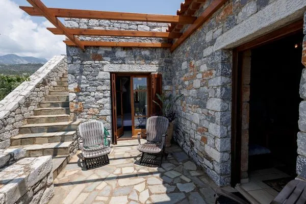 Terrace  Spiti-Eleonas