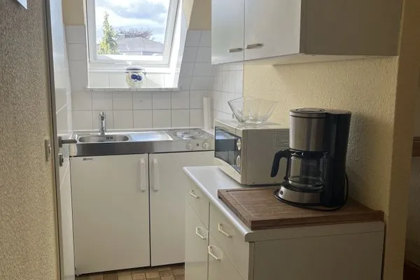 Küche / Küchenzeile  (STOE14c) Ferienwohnung "Iden App. 1"