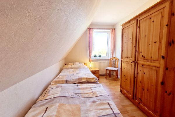  Am Seedeich Welt / Vollerwiek - Schlafzimmer