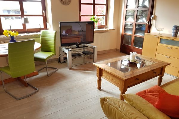  Backboord Poppenbüll,Osterhever,Tetenbüll - Sofaecke mit TV