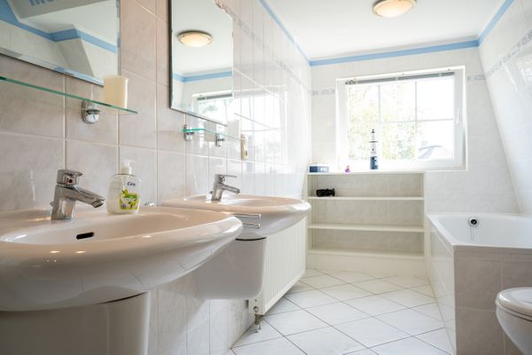  Böhler Strand St. Peter-Böhl - Badezimmer