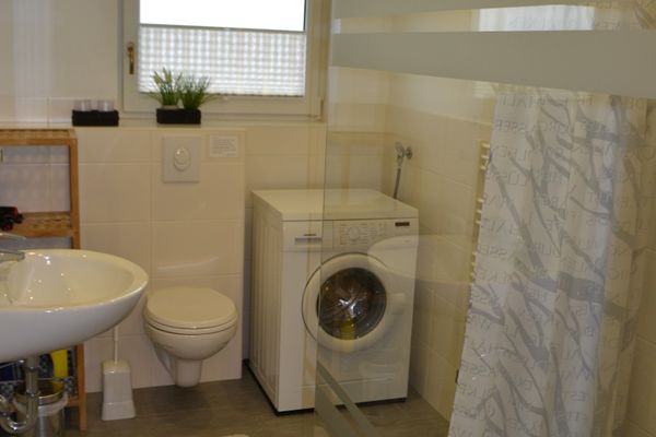  EG 2 Christine Katharinenheerd - Waschmaschine