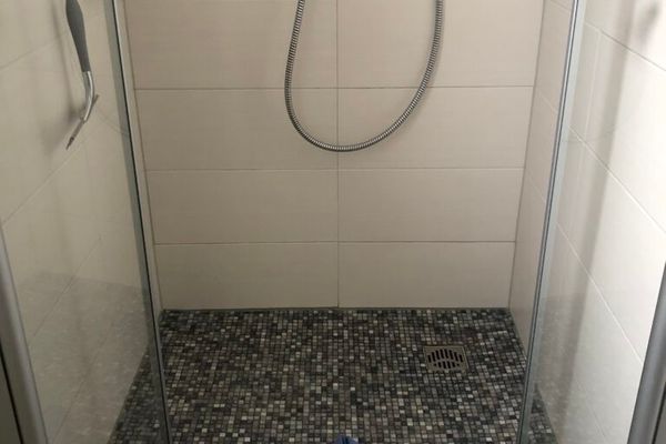  Eidernest Garding - Dusche