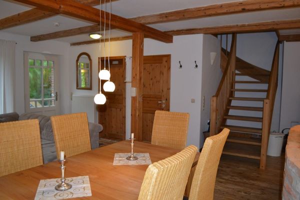  Ferienhaus Ella Tönning - Esstisch