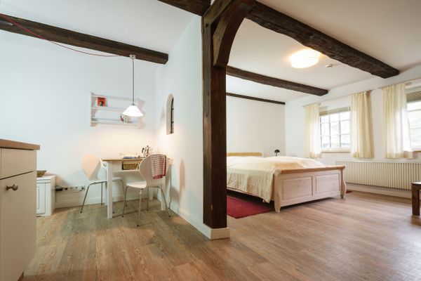  HW App. 2 Welt / Vollerwiek - Doppelbett