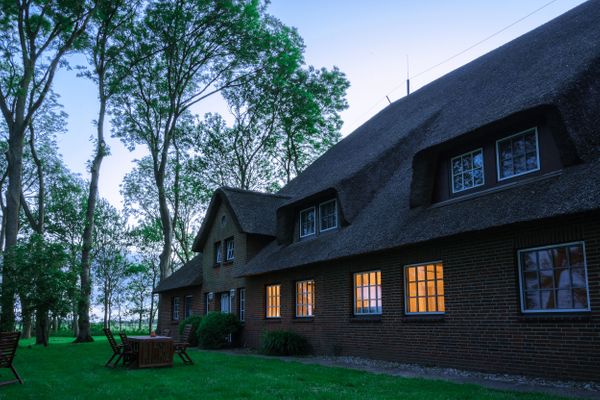  HW App. 4 Welt / Vollerwiek - Gartenmöbel