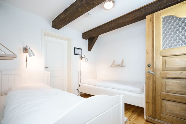  HW App. 7 Welt / Vollerwiek - Schlafzimmer