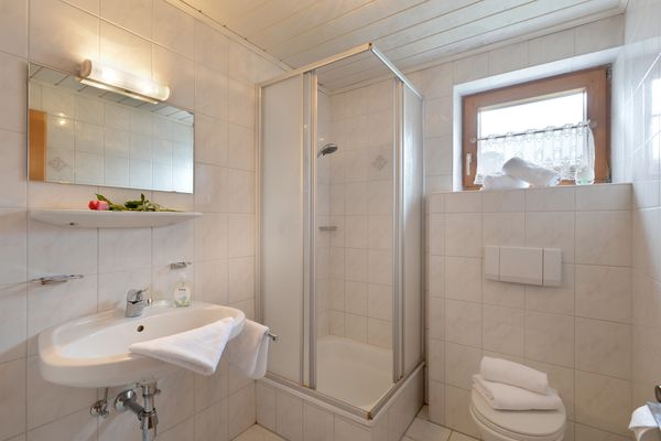  Appartement Adler 4 mit 1 Schlafzimmer ohne Balkon - by NV-Appartements Westendorf - Bathroom