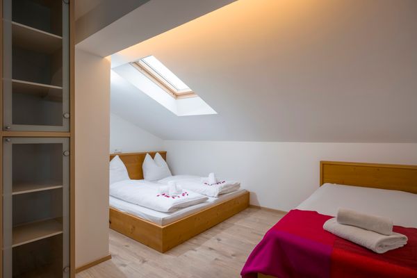  Herbert  Appartement mit 1 Schlafzimmer - by NV-Appartements Kirchberg in Tirol - Bedroom