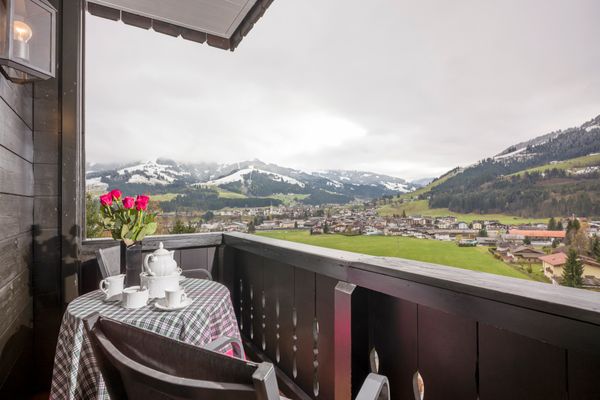  Pieter Appartement mit 2 Schlafzimmer - by NV-Appartements Kirchberg in Tirol - Balkon