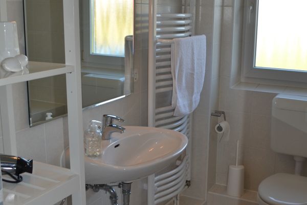  Münstermann Garding - Badezimmer