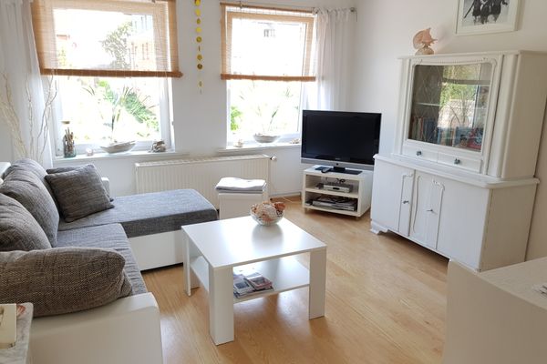  Muschelkästchen OG Tönning - Sofaecke mit TV