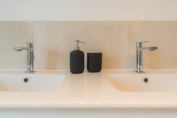  Süderhuus Garding - Waschbecken