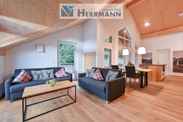  Ferienwohnung Zugspitze Ferienwohnungen in Pfronten - Wohnzimmer