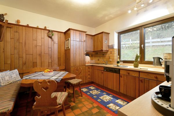  Romantica Haus in Traumlage - by NV-Appartements Kirchberg in Tirol - Wohnzimmer