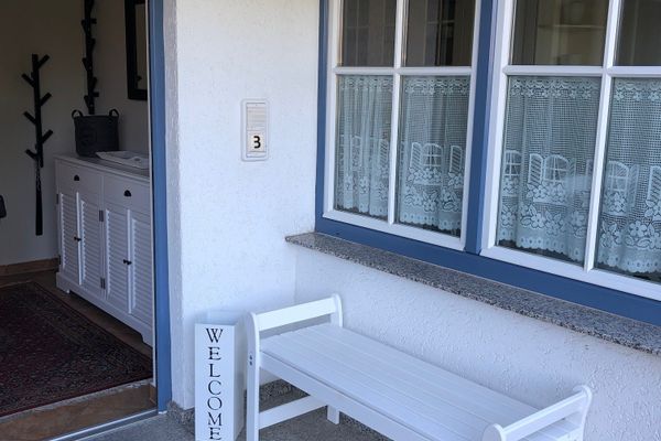  Weltkate Welt / Vollerwiek - Eingangstür