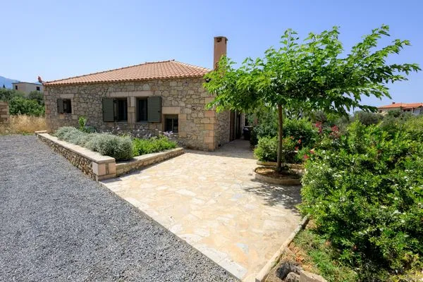 Hauptansicht  Spiti-Manolis