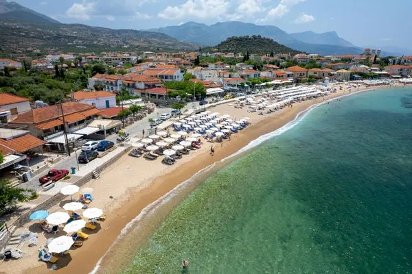 Strand  Spiti-Manolis