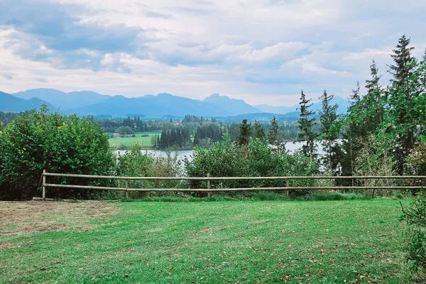 Landschaft Feriendorf Hochbergle Haus 26