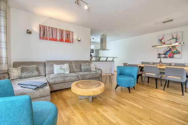  Appartement Golf & Glacier View  - Wohnzimmer