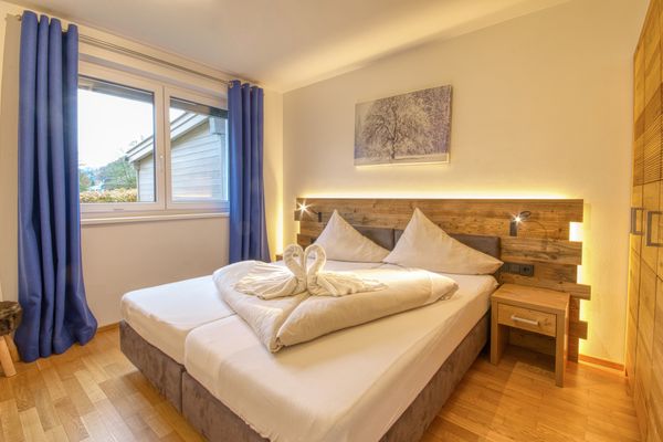  Appartement Golf & Glacier View  - Schlafzimmer