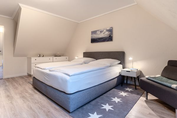 Friesenresidenz Wohnung Dünenrose Bad - Schlafzimmer