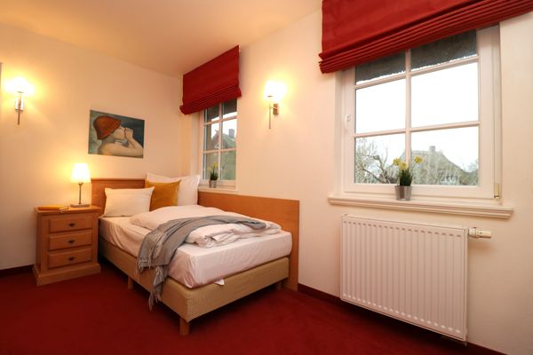 FERIENHÄUSER Küstenwaldvilla Ostseebad Dierhagen - Schlafzimmer